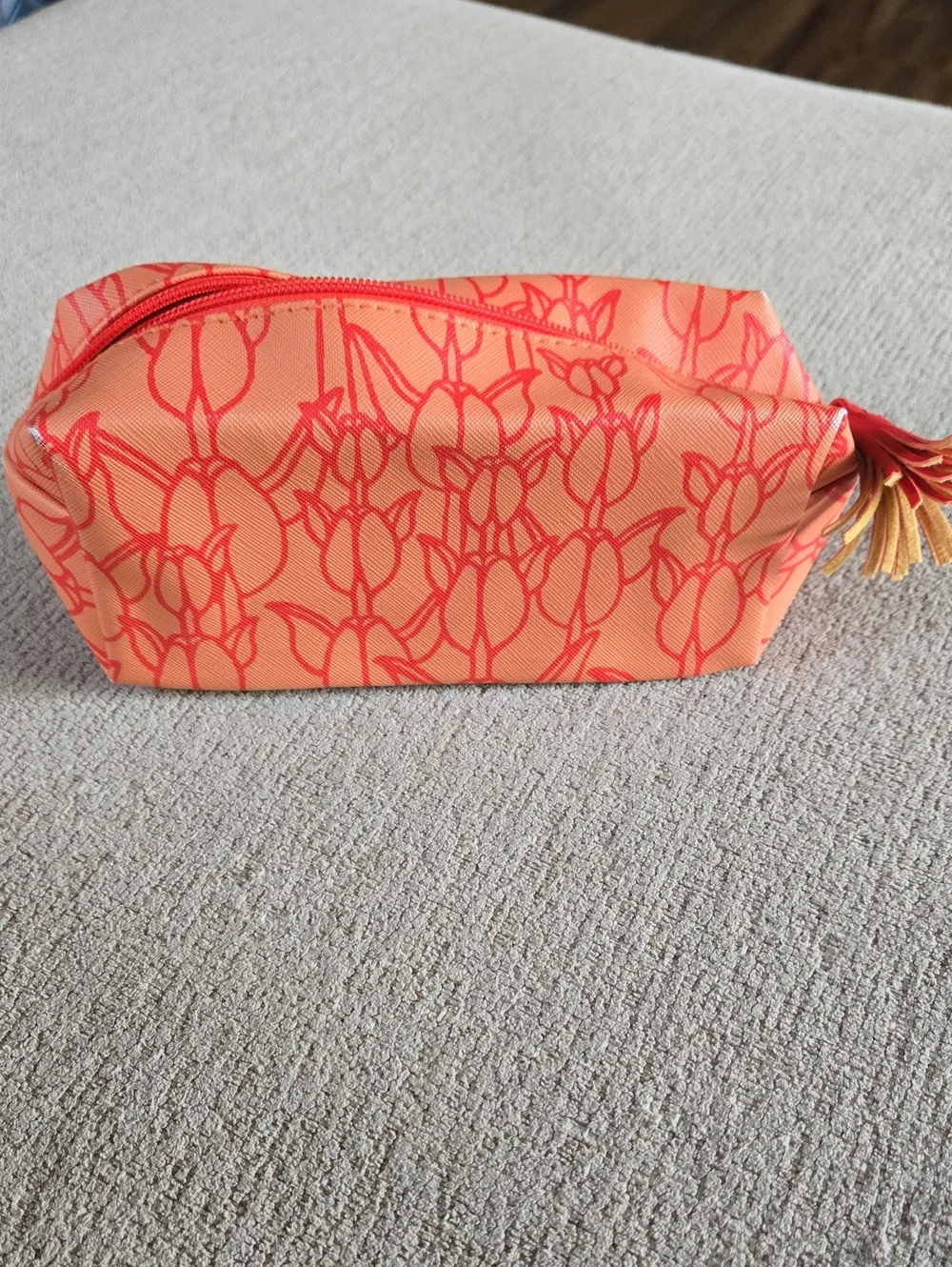 Manaola cosmetic Bag